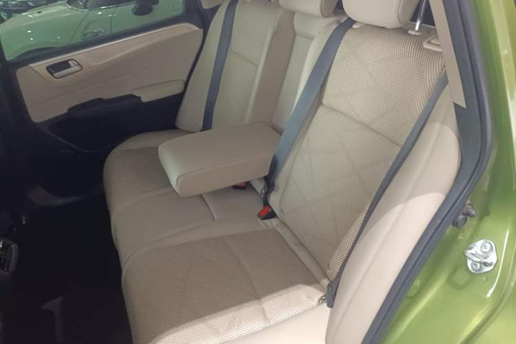 Used Honda Jade 2014 1.8L Automatic Comfort Elite Version 5 Seats