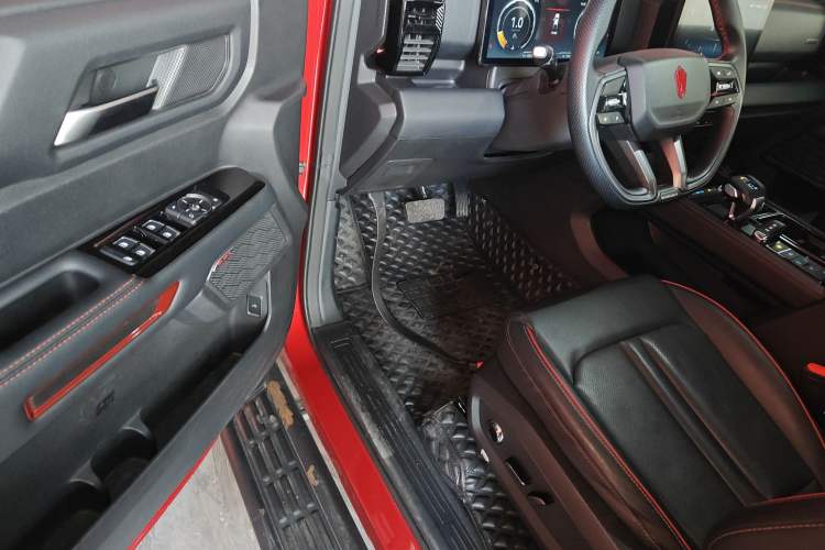 Used JMC DaDao 2023 Fly-Jiang 2.3T Gasoline Automatic 4x4 Boundaryless Model
