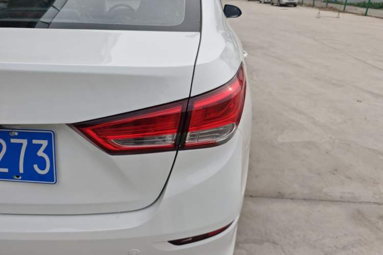 Used Changan Alsvin 2019 1.5L DCT Comfort Model China VI Standard
