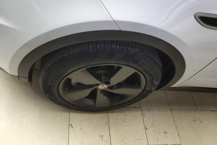 Used Jaguar E-PACE 2024 All-New R-DYNAMIC S Sport Edition
