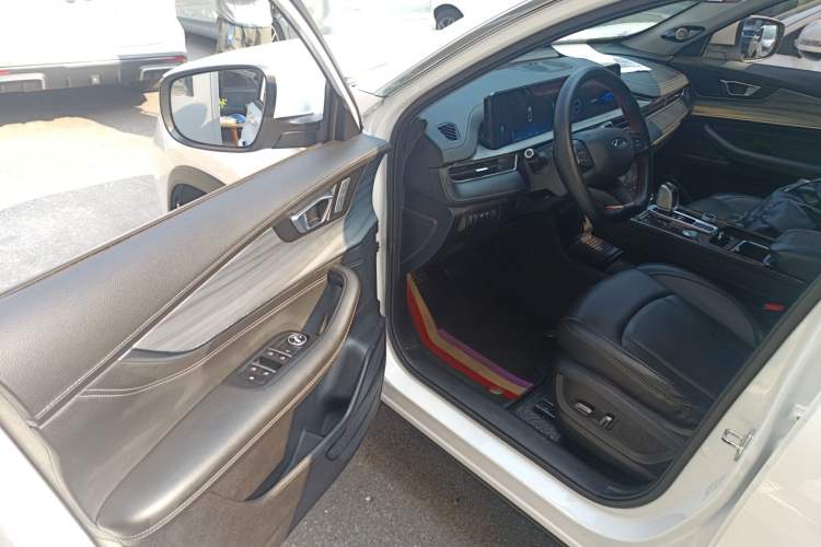 Used Chery Tiggo 8 PLUS 2021 290TGDI DCT Haoting Edition Driver Seat