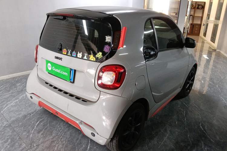 Used smart fortwo 2015 1.0L 52 kW Hardtop Passion Edition
