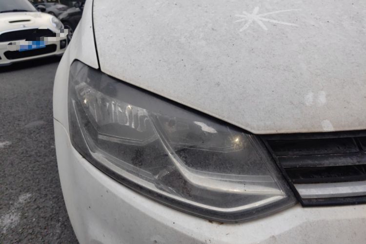 Used Volkswagen Polo 2016 1.6L Automatic Comfort Model
