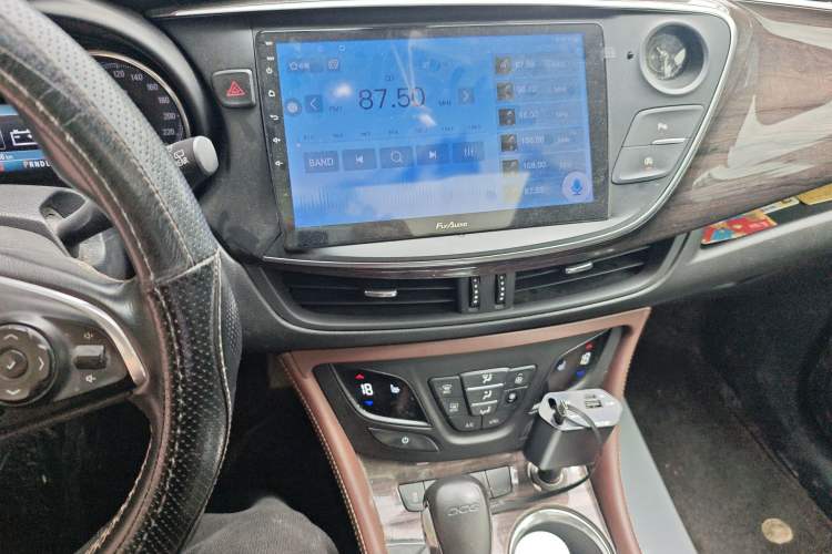 Used Buick Envision 2016 20T Two-Wheel-Drive Elite Model
