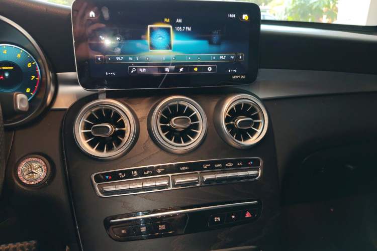 Used Mercedes-Benz GLC Coupe  Audio And AC Panel