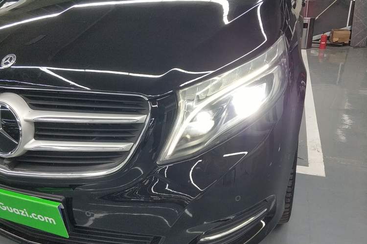 Used Mercedes-Benz V-Class 2018 V 260 L Prestige Extended Version China VI
