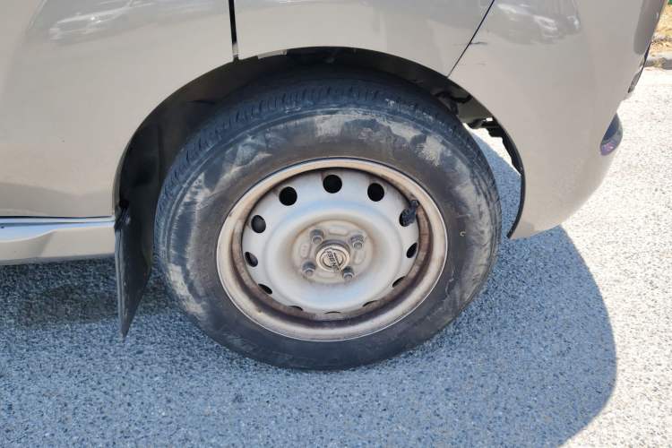 Used Jinbei New Hiace X30L 2021 1.5L Wealth Edition Bus Non-Air-Conditioned China VI Standard SWC15M