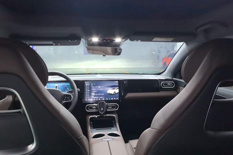 Used Leapmotor C01 2024 Pure Electric 525 Comfort Edition Headliner