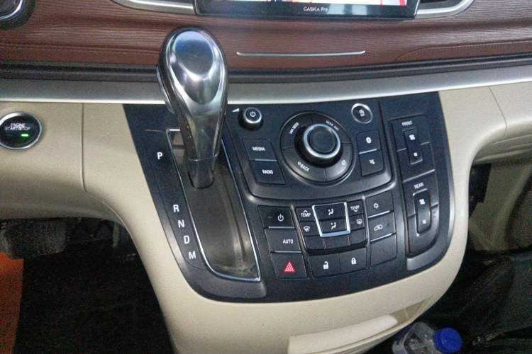 Used Buick GL8 2017 25S Luxury Version China V Standard
