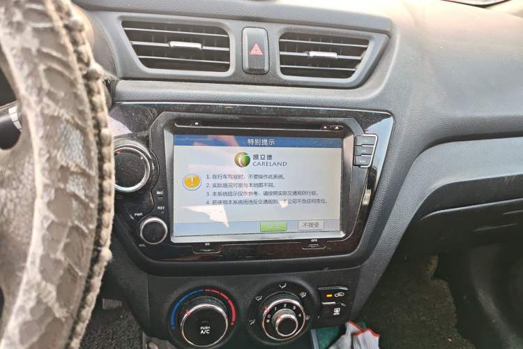 Used Kia K2 2012 Sedan 1.4L MT GLS Commemorative Edition
