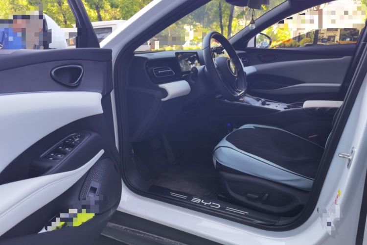 Used BYD Seal 06 New Energy 2024 DM-i 120KM Luxury Model Driver Seat