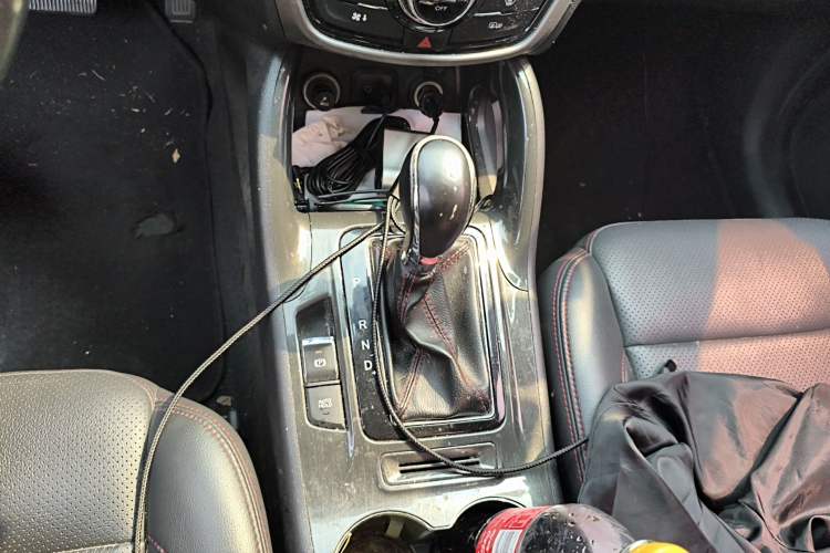 Used CHANGAN CS75 2017 Shangkui Edition 1.5T Automatic Fengxiang Model