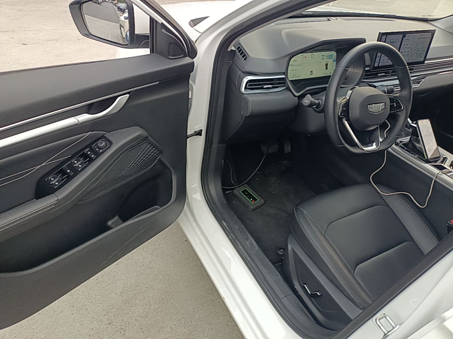 Geely Auto Emgrand 2026 Model 4th Generation 4 Millionth Anniversary Edition 1.5L CVT Feiyue Edition — снимка 18
