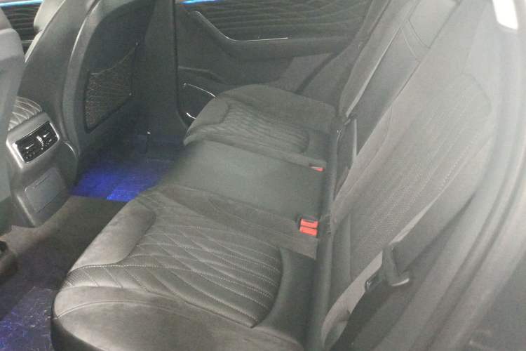 Used Hongqi HS5 2022 Revised Version 2.0T Smart Connect Flagship Edition