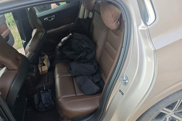 Used Volvo S60 2023 B4 Zhiyi Luxury Edition
