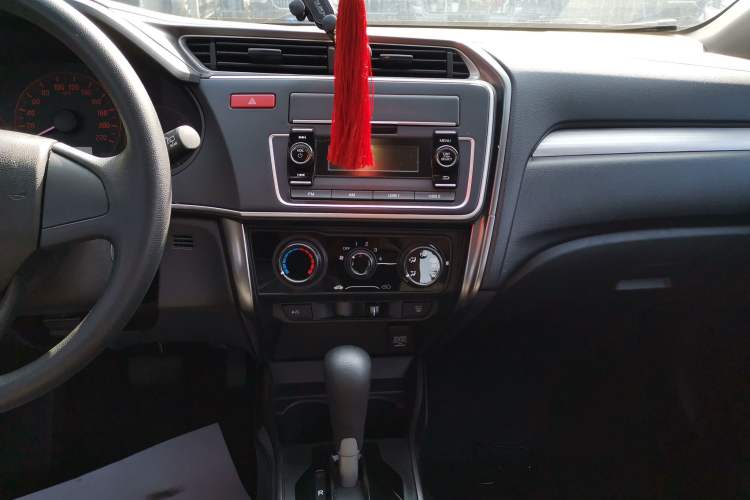 Used Honda Gienia 2017 1.5L CVT Classic Edition
