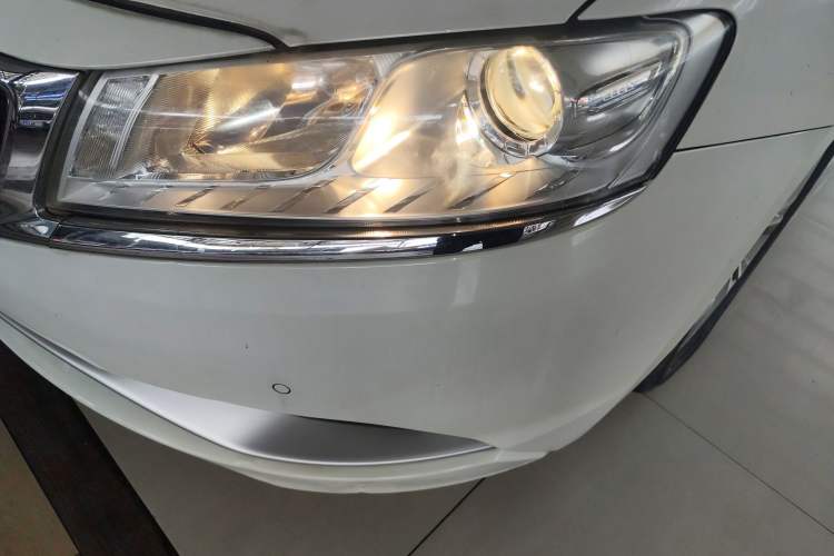 Used Geely Auto Emgrand GT 2016 1.8T Zunya Model Left Front Headlight