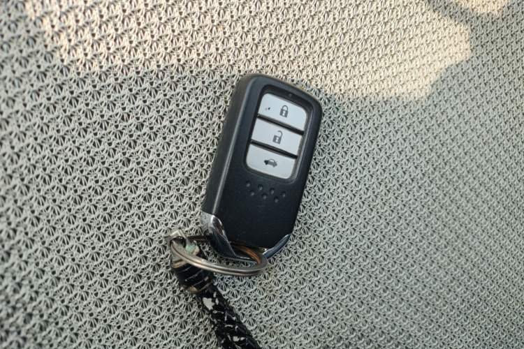 Used Honda Crider 2016 1.8L CVT Luxury Edition Vehicle Key