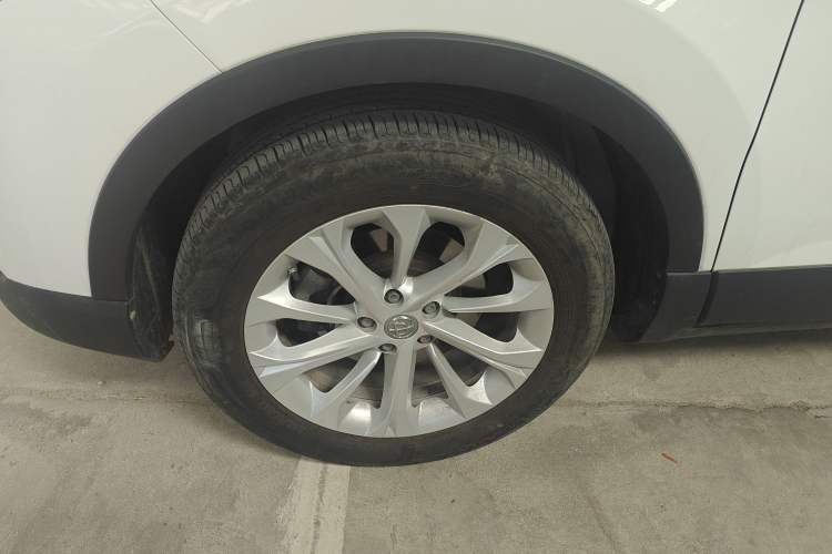 Used Brilliance V3 2016 1.5L Automatic Smart Version