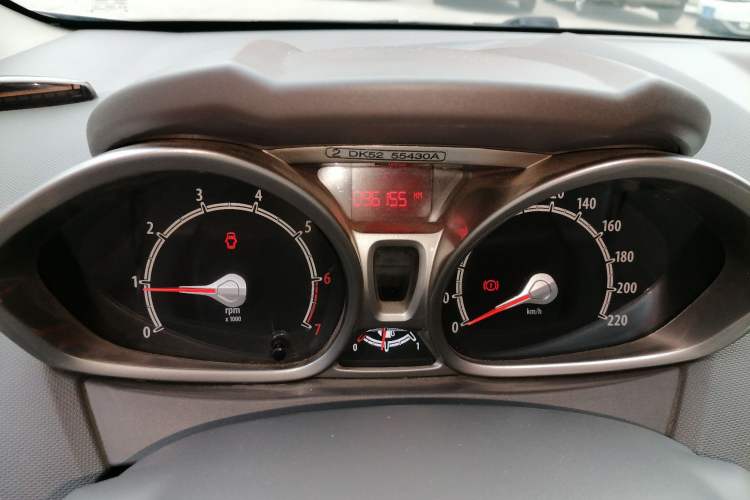 Used Ford Fiesta 2011 Hatchback 1.5L Manual Fashion Edition
