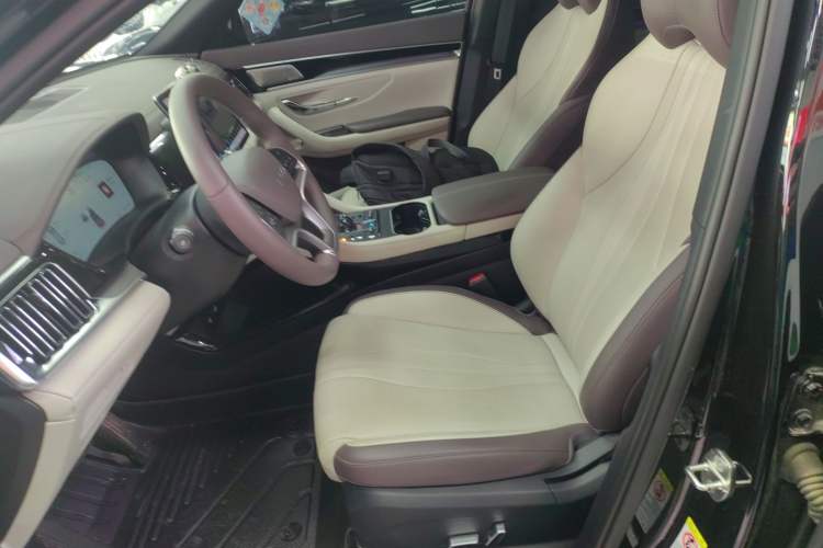 Used BYD Song PLUS New Energy 2025 DM-i 112KM Prestige Model