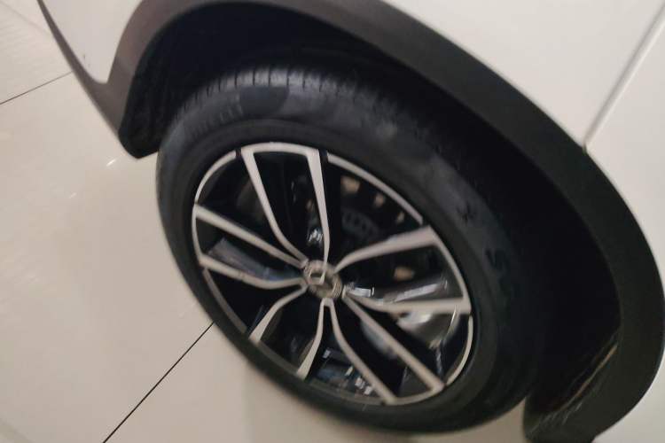 Used Mercedes-Benz GLC 2021 GLC 300 L 4MATIC Dynamic Model
