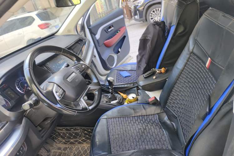 Used Haval H2s 2018 Blue Label 1.5T Manual Elite Model Left Front Seat