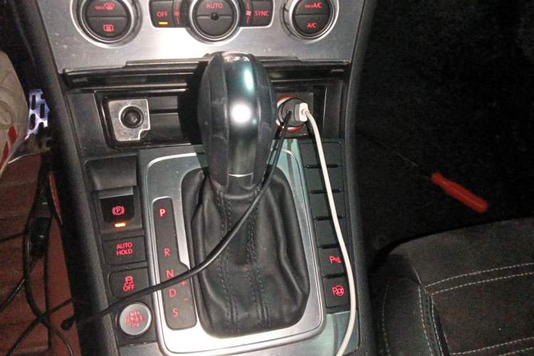 Used Volkswagen FAW-Volkswagen CC 2015 2.0 TSI Luxury Model