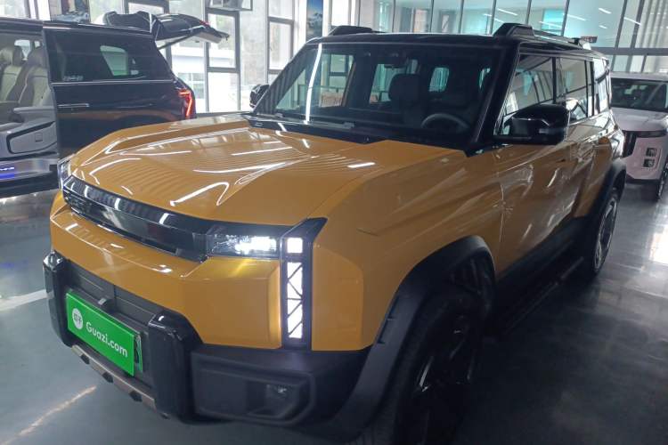 Used Chery Fulwin X3L 2025 Model 205 All-Wheel Drive High-Energy Edition