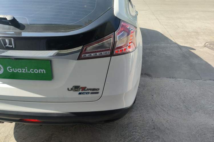 Used Luxgen U6 SUV 2017 1.8T Tech Value Model
