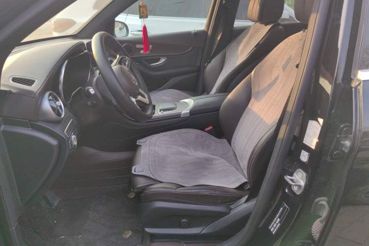 Used Mercedes-Benz GLC 2020 GLC 300 L 4MATIC Dynamic Edition
