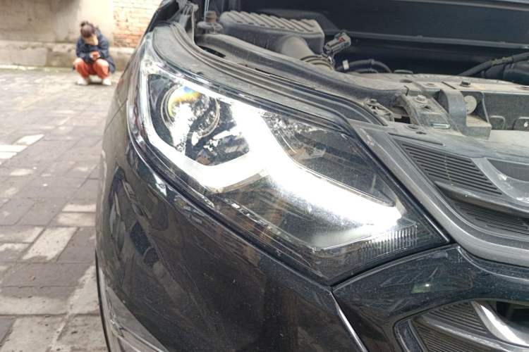 Used Chevrolet Equinox 2019 Redline 550T Automatic All-Wheel-Drive RS Model China VI Standard