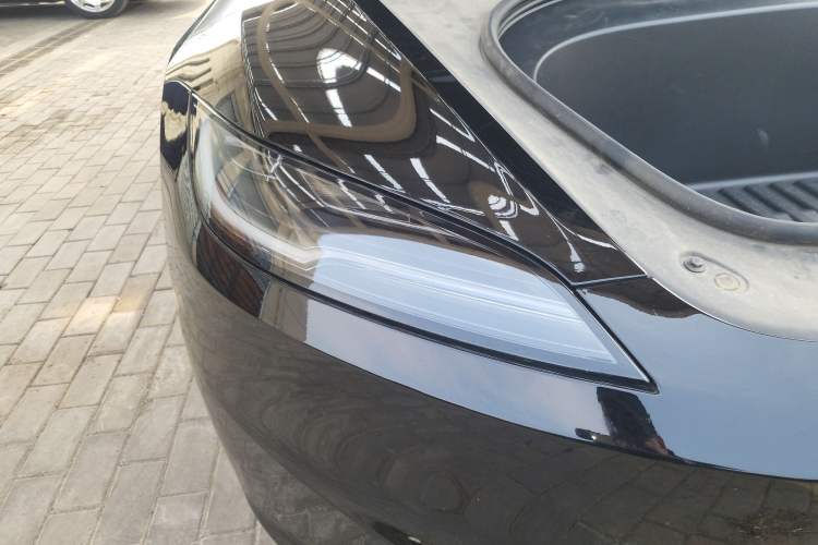 Used Tesla Model 3 2025 Long-Range All-Wheel-Drive Version