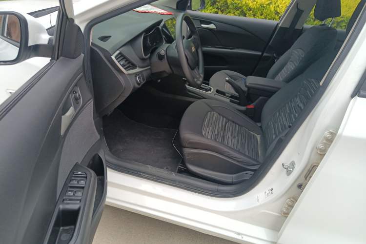 Used Chevrolet Cavalier 2018 320 Automatic Enjoyment Sunroof Edition Left Front Seat