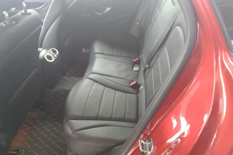 Used Mercedes-Benz GLC 2016 GLC 260 4MATIC Dynamic Edition Left Rear Seat