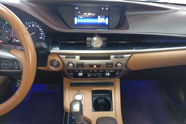 Used Lexus ES 2015 200 Elite Edition