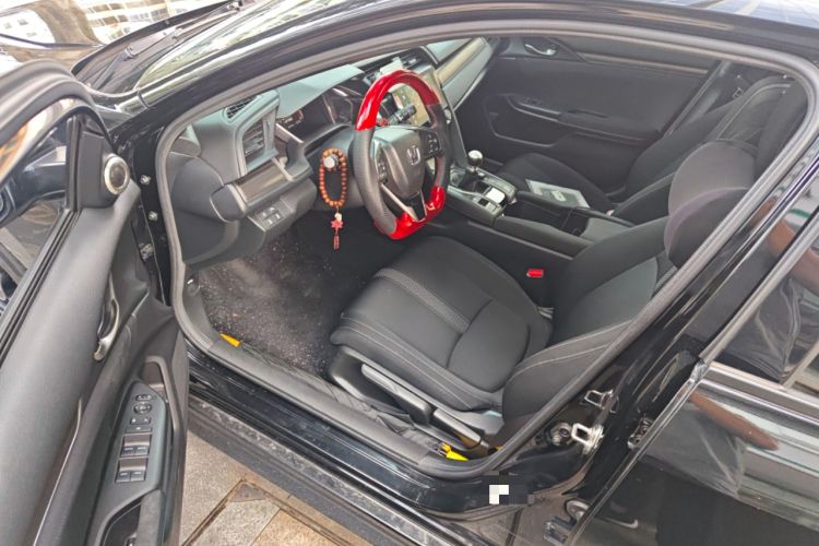 Used Honda Civic 2021 HATCHBACK 220TURBO Manual Driving Pleasure Control
