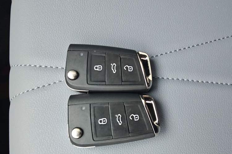 Used Volkswagen Lavida 2024 1.5L Automatic Starry Sky 5 Million Edition Vehicle Key