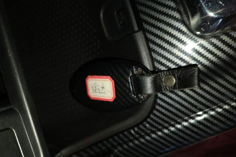 Used Nissan Terra 2020 2.5L XL Upper Automatic Two-Wheel Drive Luxury Edition
