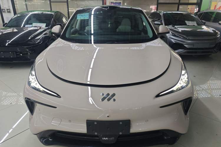 Used IM LS6 2023 Max Standard Edition