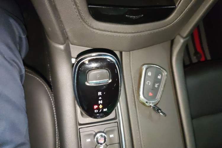 Used Cadillac XT6 2021 2.0T 7-Seater Four-Wheel Drive Luxury Version
