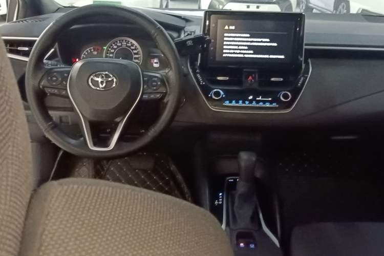 Used Toyota Levin 2021 185T CVT Luxury Edition Center Console