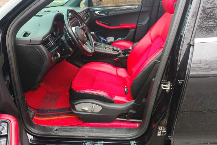 Used Porsche Macan 2018 Macan 2.0T