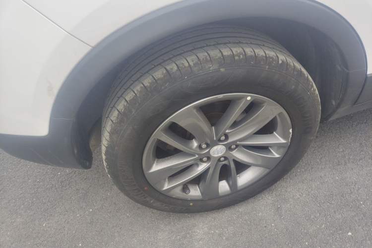 Used Buick Encore 2017 18T Automatic Two-Wheel Drive Urban Leading Model Right Rear Wheel Hub