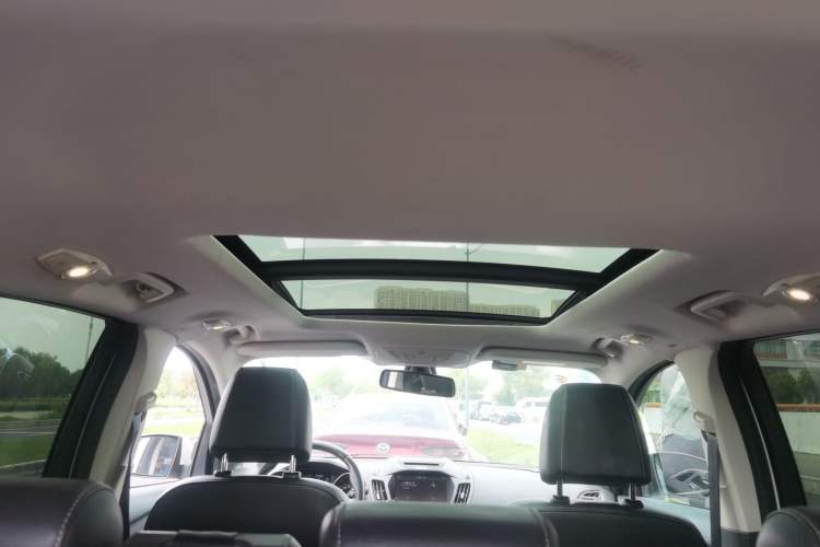 Used Ford Kuga 2015 2.0L GTDi Four-Wheel Drive Elite Model