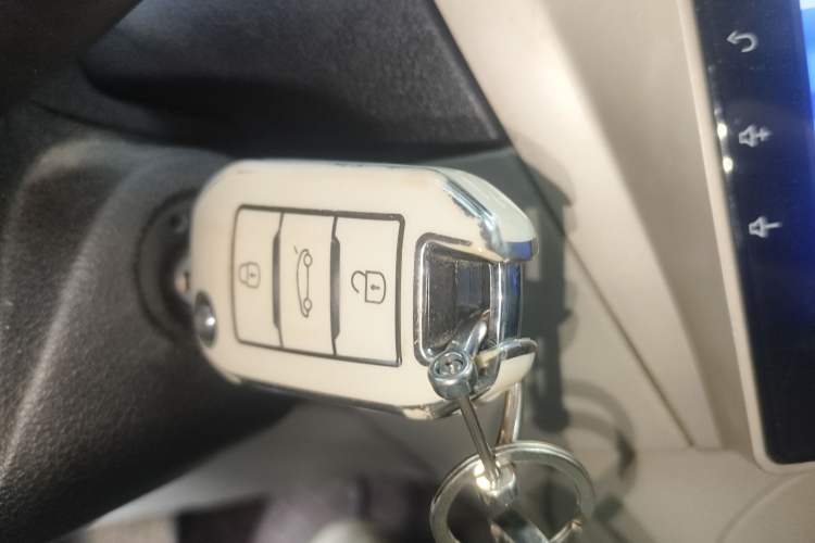 Used Citroen Elysee 2014 1.6L Automatic Fashion Model
