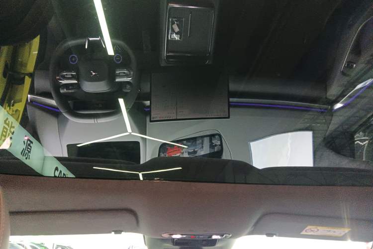 Used XPeng P7 2025 Model—702 Long Range Ultra
