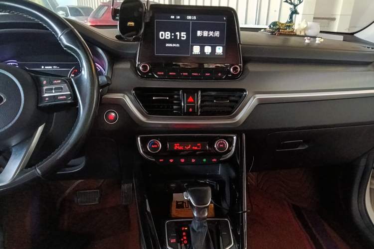 Used Kia Sportage R 2018 2.0L Automatic Smart Luxury Version China V Standard
