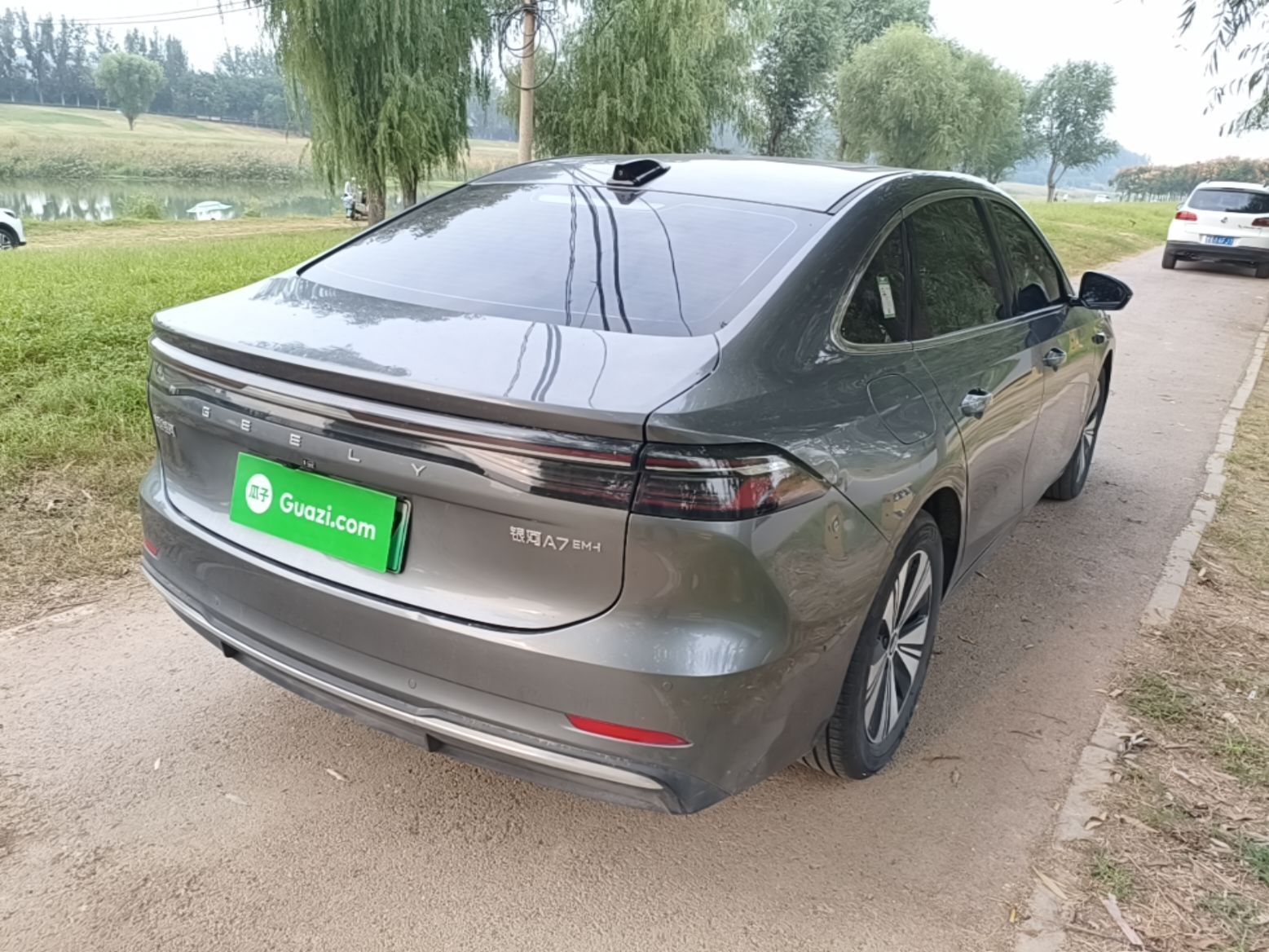 Geely Galaxy A7 2025 Model EM-i 150km Exploration+ Edition — снимка 6
