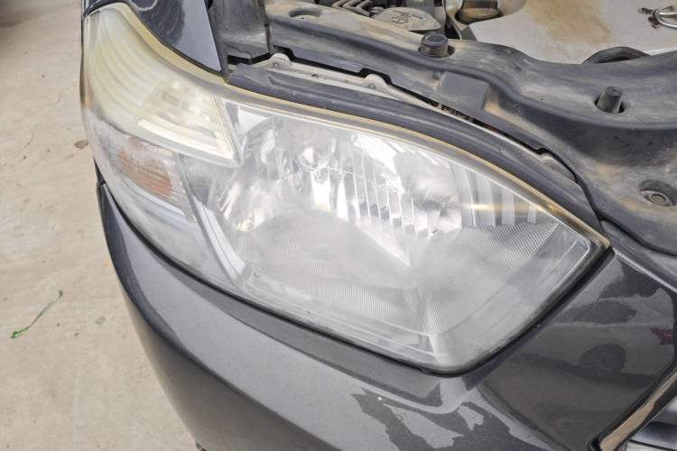 Used Toyota Highlander 2009 3.5L 4x4 7-Seater Luxury Edition Right Front Headlight